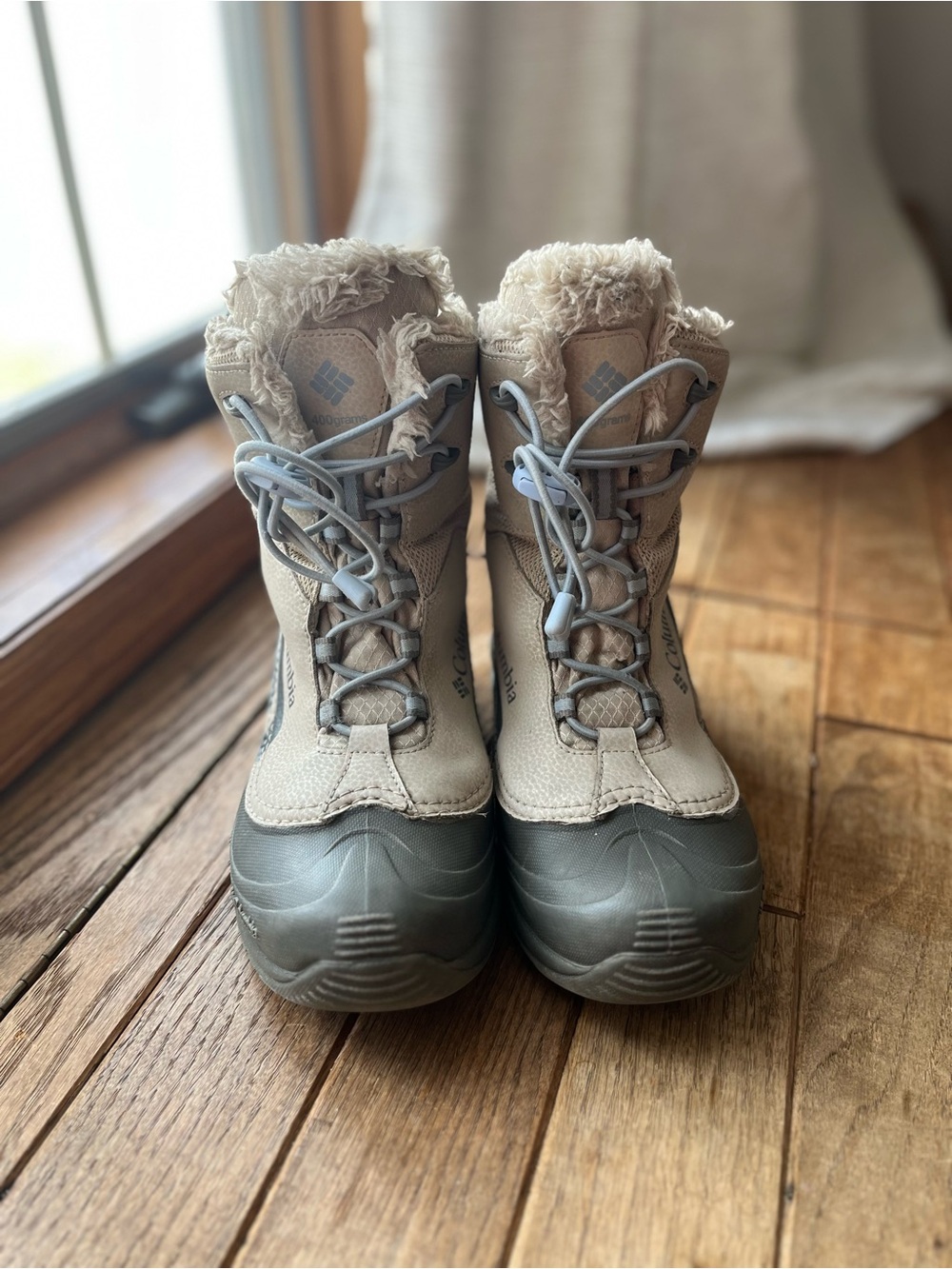 Columbia Beige and Gray Women's Winter Boots with Faux-Fur Cuff